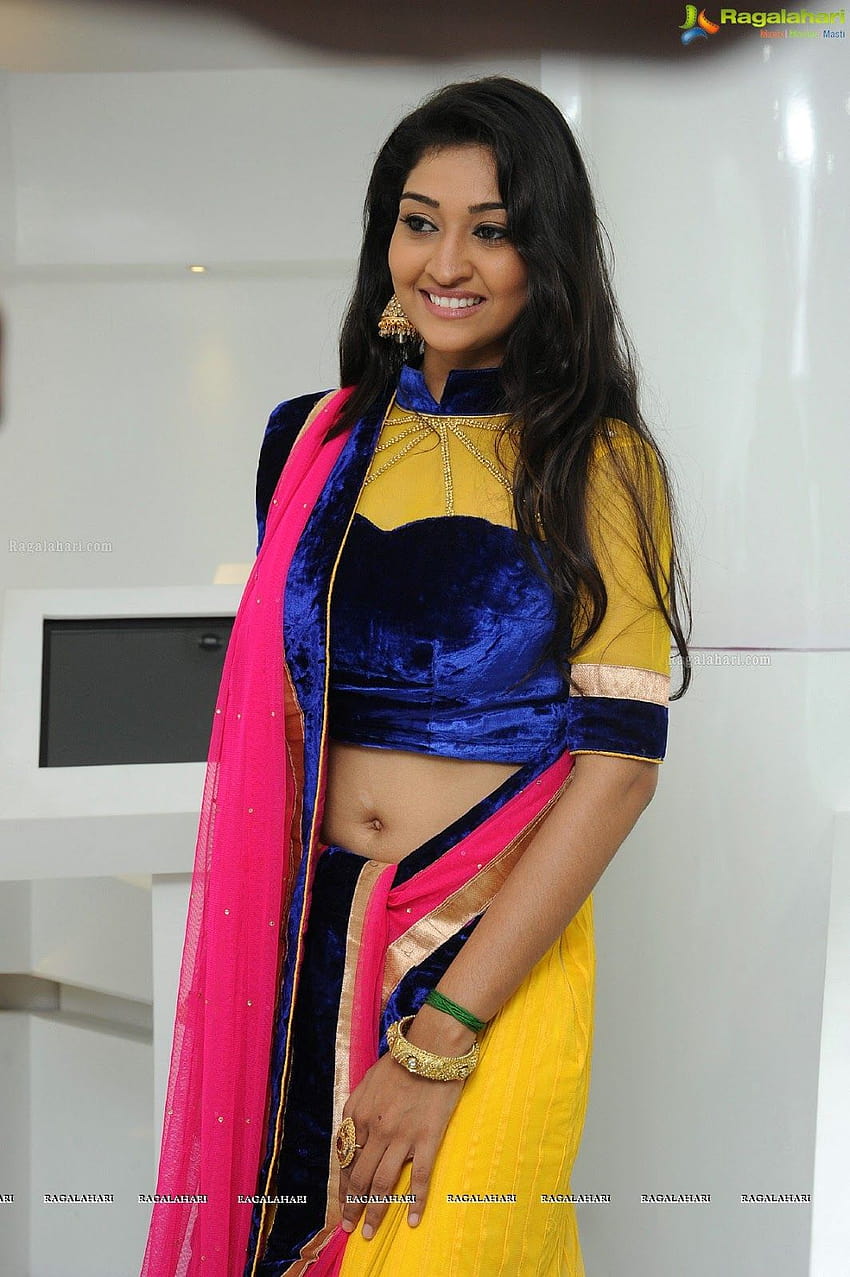 Actrice de série tamoule Hot. Gentillesse surchargée. Vérifiez maintenant !, nombril de l'actrice sud Fond d'écran de téléphone HD