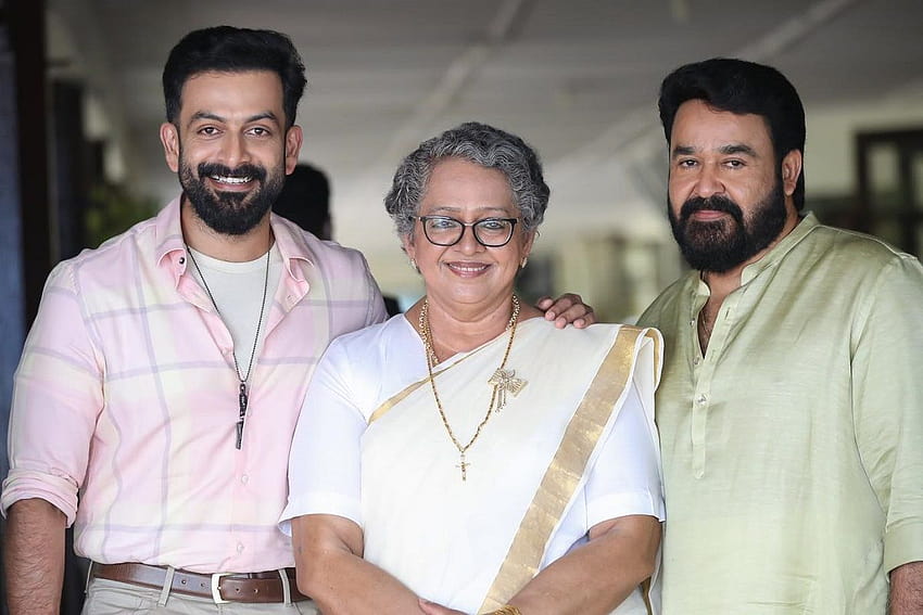 Prithviraj posts pic of Mohanlal and mom Mallika from Bro Daddy shoot HD wallpaper