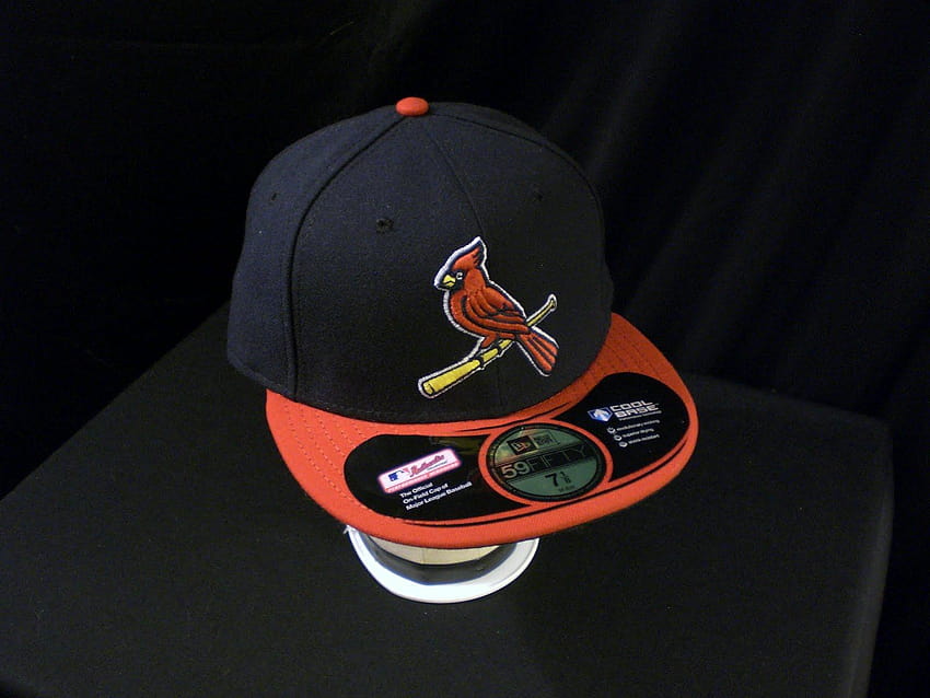 자수 및 피티드: St. Louis Cardinals Alternate, 새로운 시대의 모자 HD 월페이퍼