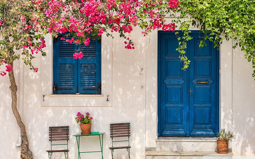 Традиционна гръцка къща с цветя на остров Парос, Гърция Ултра фонове за U TV : и ултраширок и лаптоп : Таблет : Смартфон HD тапет