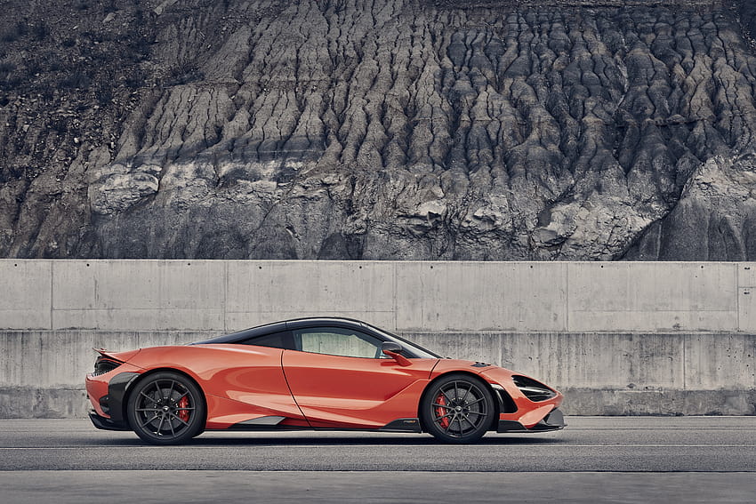Il produttore di hypercar McLaren afferma che gli ibridi sono vicini, i veicoli elettrici più lontani, mclaren 765lt Sfondo HD