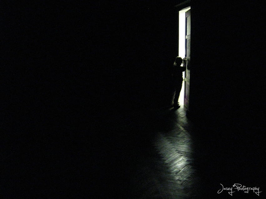 Scary Door from Dark HD wallpaper