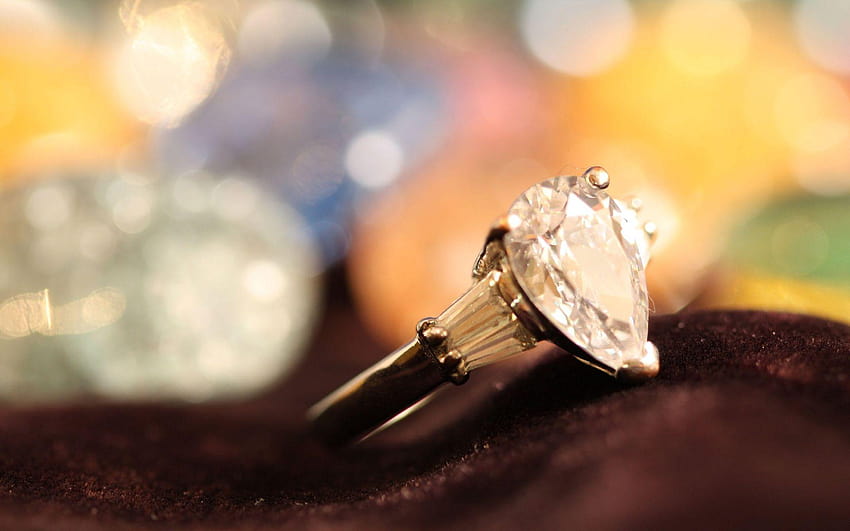 Diamond Engagement Ring HD wallpaper