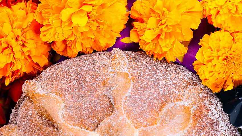 Order Holiday Sweet Breads like Pan de Muerto and Rosca de Reyes at  Kirkwood Bakery La Calavera HD wallpaper | Pxfuel