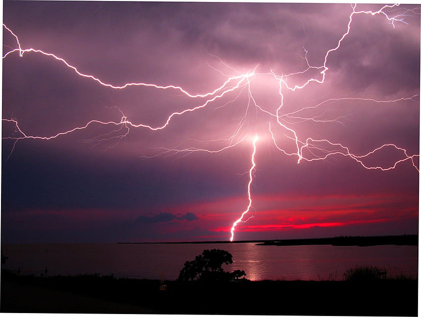 Pink Lightning Storm HD wallpaper