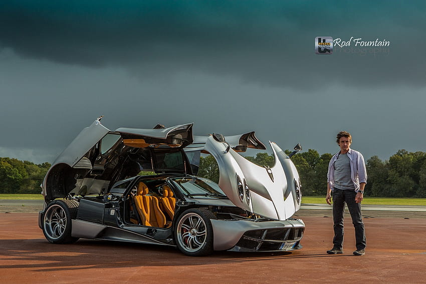 Ridiculously awesome of Richard Hammond and Pagani Huayra : r/TopGear HD wallpaper