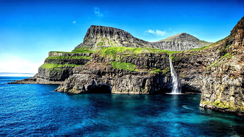 Hawaii Islands Waterfall, 16k HD wallpaper