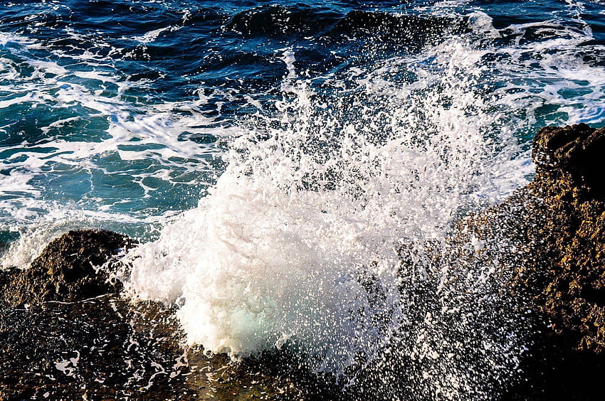 Sea water waves spray drops rocks ocean, ocean water droplets HD wallpaper