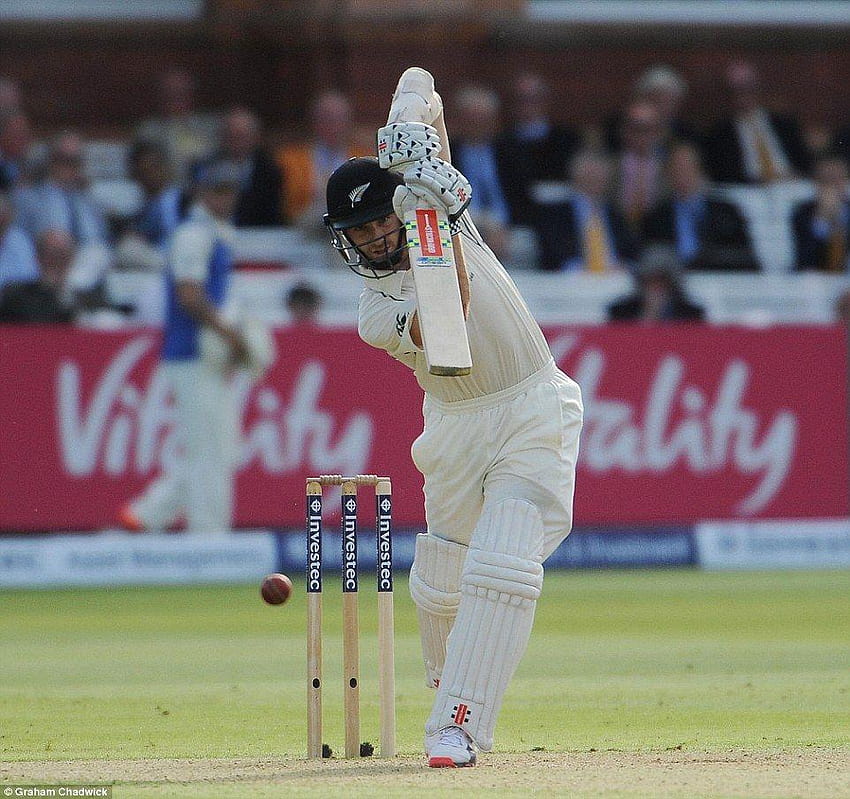 Kane Williamson smashes unbeaten 92 as New Zealand close day two on HD wallpaper