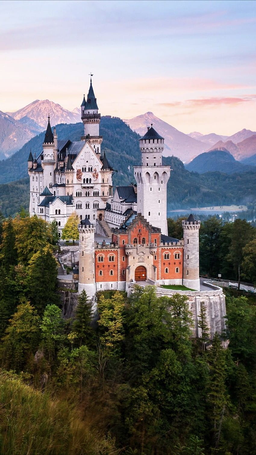 Fairytale Neuschwanstein castle, chateau HD phone wallpaper