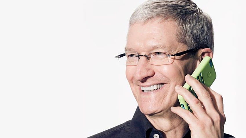 Trump explains why Tim Cook is a 'great executive' HD wallpaper