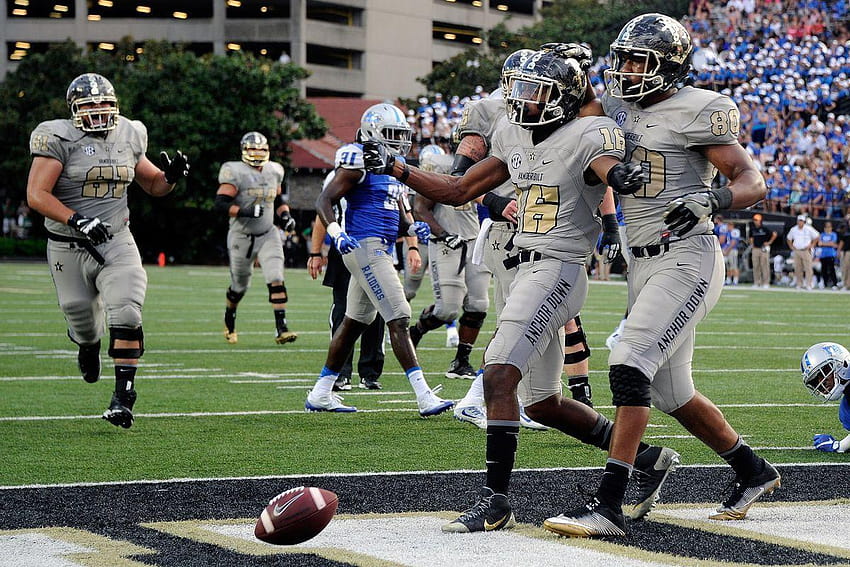 Game 1: Middle Tennessee State Blue Raiders At Vanderbilt Commodores ...