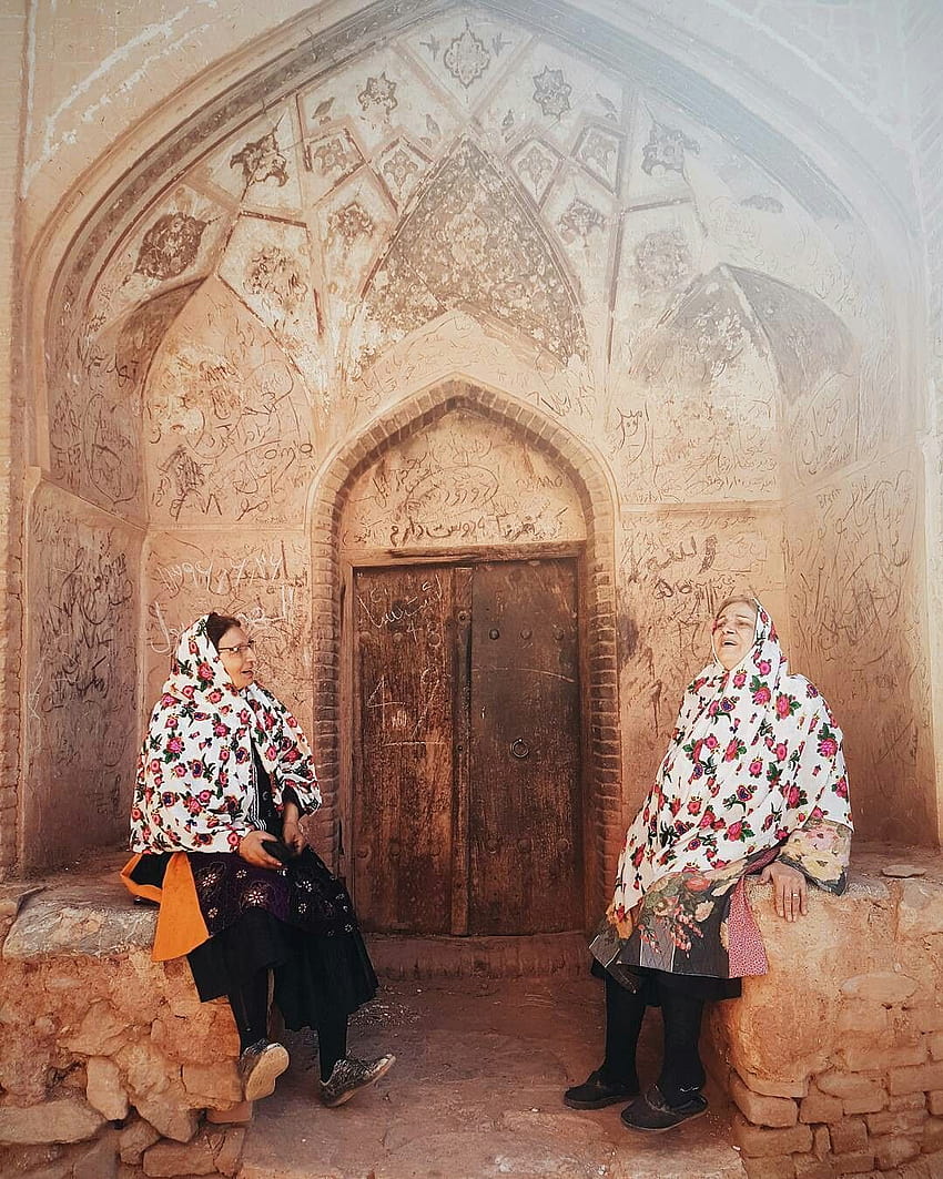 Abyaneh Village, Kashan, Irán, mujeres persas fondo de pantalla del teléfono