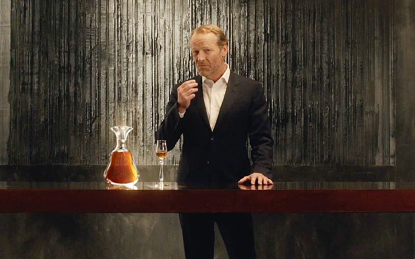 Video: Iain Glen Teaches You How To Enjoy Hennessy Paradis Imperial HD wallpaper