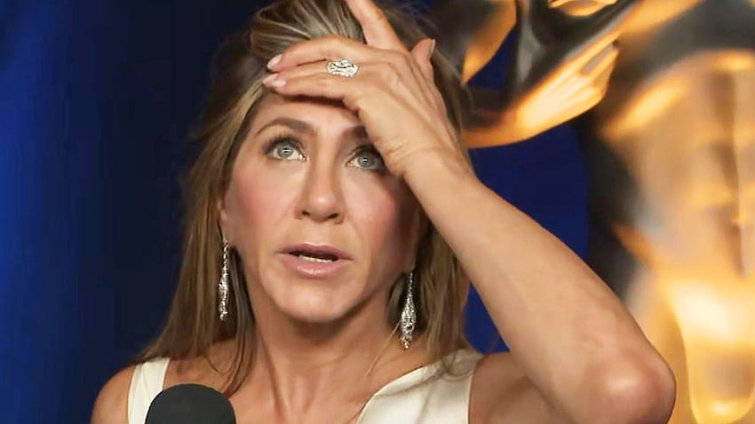 Adam Sandler Responds to Jennifer Aniston's Shout, jennifer aniston 2020 HD wallpaper