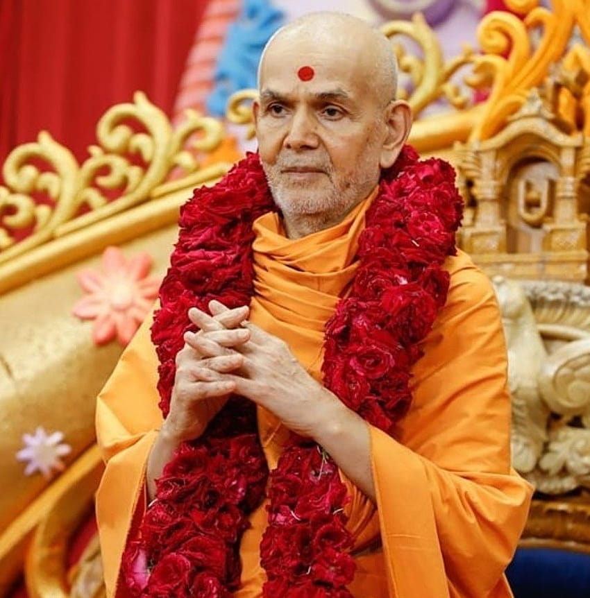 Dhwani Prajapati on Mahant Swami Maharaj HD 전화 배경 화면