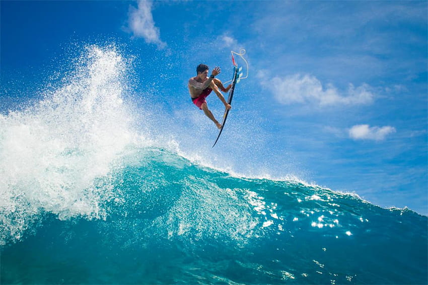 Gabriel Medina: the story of Brazil's most popular surfer HD wallpaper