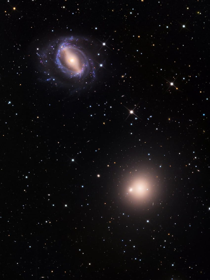 Спирални и елиптични галактики с преграда, елиптична галактика HD тапет за телефон