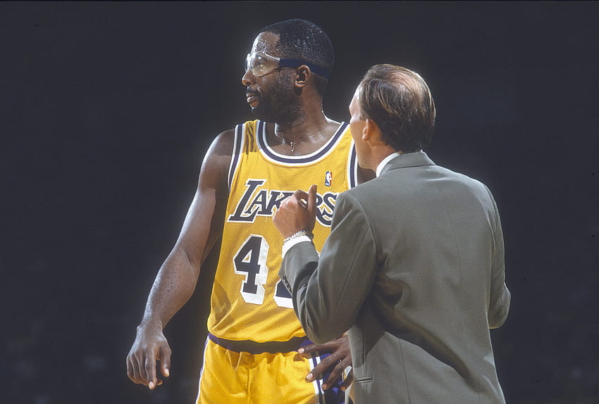 James Worthy Admits He Still Has Night Sweats Over His Costly Mistake 37 Years Ago Against the Celtics in the 1984 NBA Finals HD wallpaper