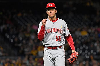 The Cincinnati Reds' Rebuild Is a Nonconformist MLB Delight - The