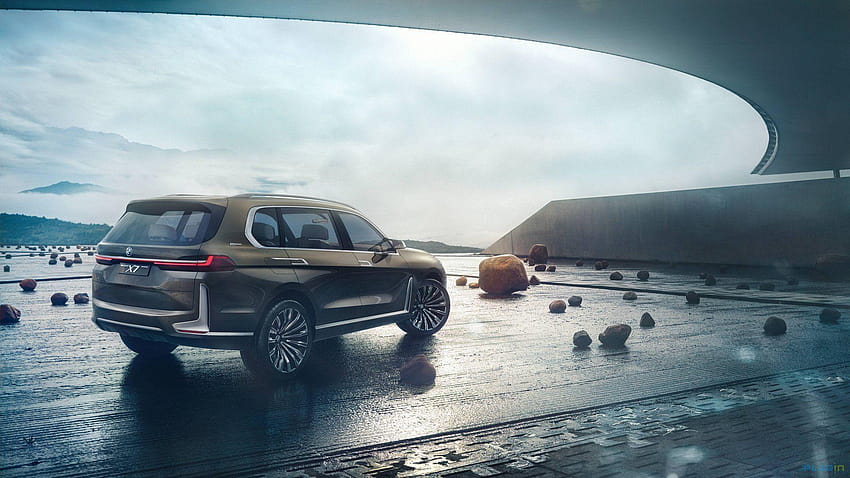 BMW X7 at first just with IC engines; hybrid comes later HD wallpaper