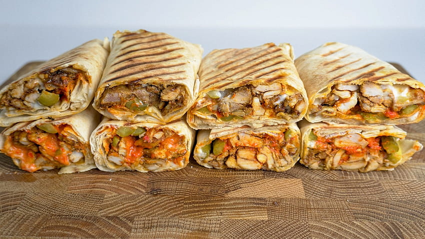 The homemade Chicken Shawarma manual, a guide to making the best home made chicken shawarma of your life using just a grill or broiler. Recipe inside : r/Cooking HD wallpaper