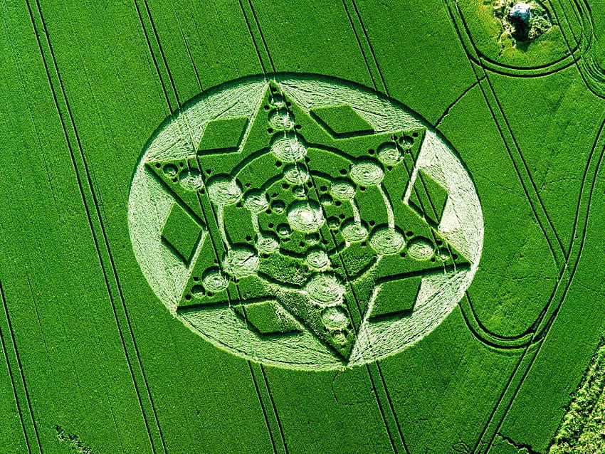 Crop Circles and Backgrounds HD wallpaper