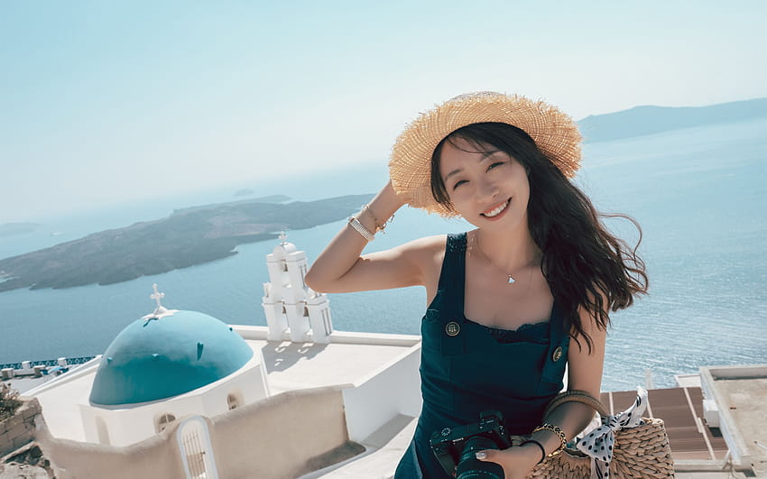 ยิ้มสาวจีน หมวก ฤดูร้อน ทะเล ซานโตรีนี กรีซ 2880x1800 วอลล์เปเปอร์ HD