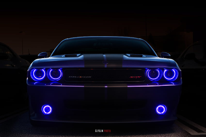 Dodge Challenger ,vehículo terrestre,coche,azul,vehículo,iluminación automotriz,faro,negro,luz,muscle car,diseño automotriz, esquivar azul fondo de pantalla