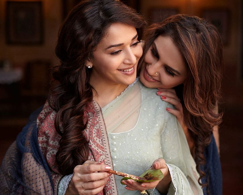 The Homosexual Desi in Dedh Ishqiya [1920x1200] for your , Mobile & Tablet HD wallpaper