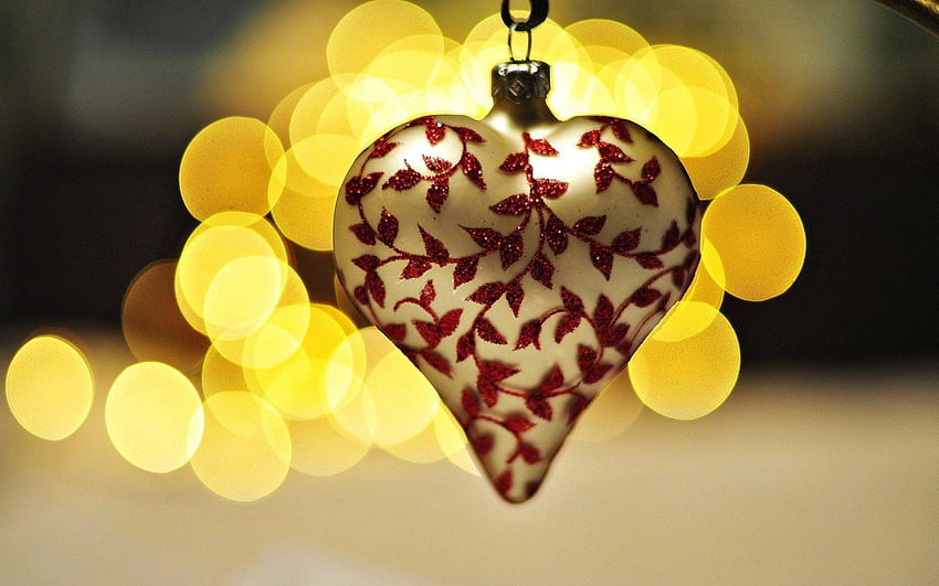 Yellow Lights And Heart Christmas, new HD wallpaper