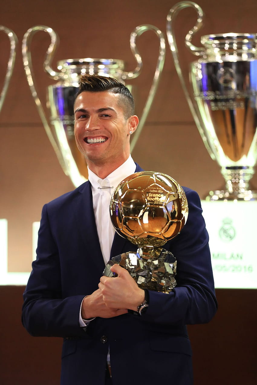 CR7 Cristiano Ronaldo Ballon D'Or 2016, ronaldo ballon dor HD phone wallpaper