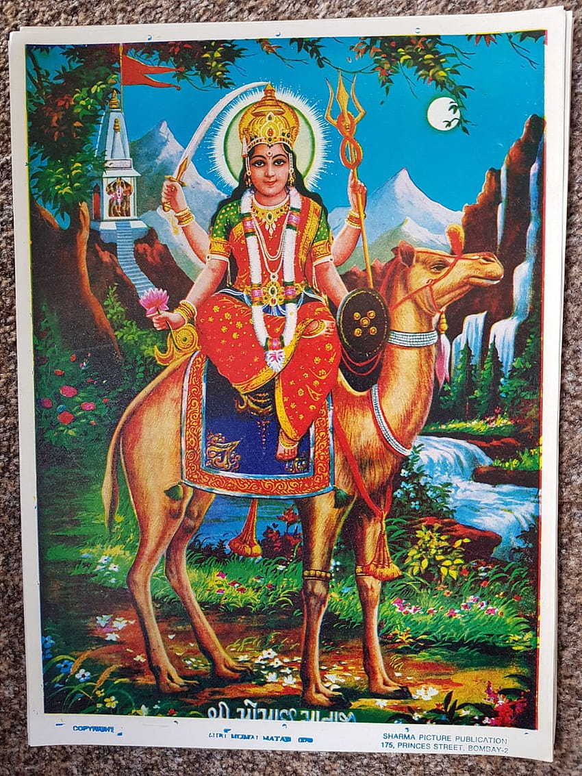 Hinduistischer Vintage-Druck von Momai Maa / Dasha Maa von Sharma Publications – Om Bhakti Shringar London HD-Handy-Hintergrundbild