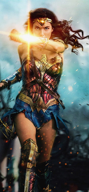 Why people are freaking out over Wonder Woman's stellar Rotten