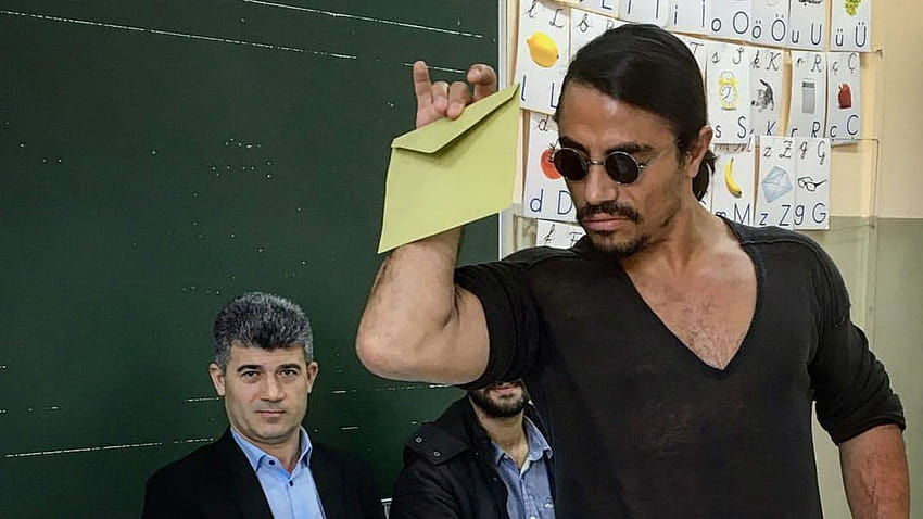 ソルトベはトルコの国民投票で彼を投じる 高画質の壁紙