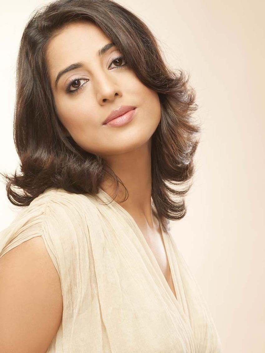 Mahie Gill Hot And Latest HD phone wallpaper