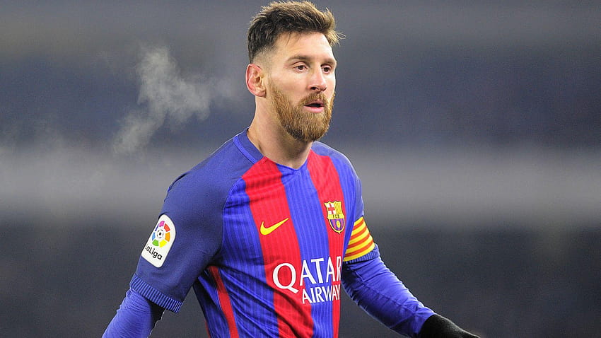 Football fan gets amazing Lionel Messi face haircut