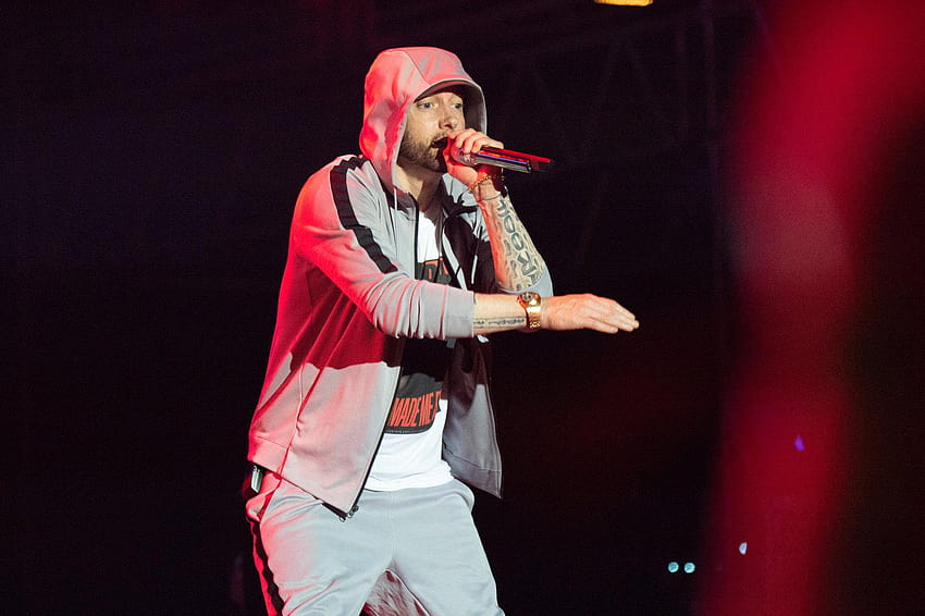 Eminem Faces Backlash Over Lyrics About Deadly Attack at HD wallpaper