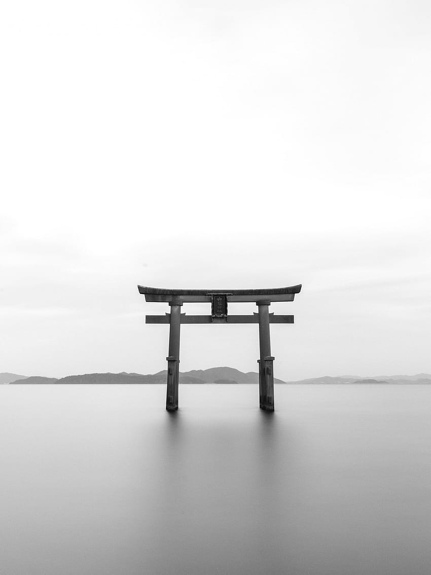 Tori Japanese Shrine, японско черно и бяло HD тапет за телефон
