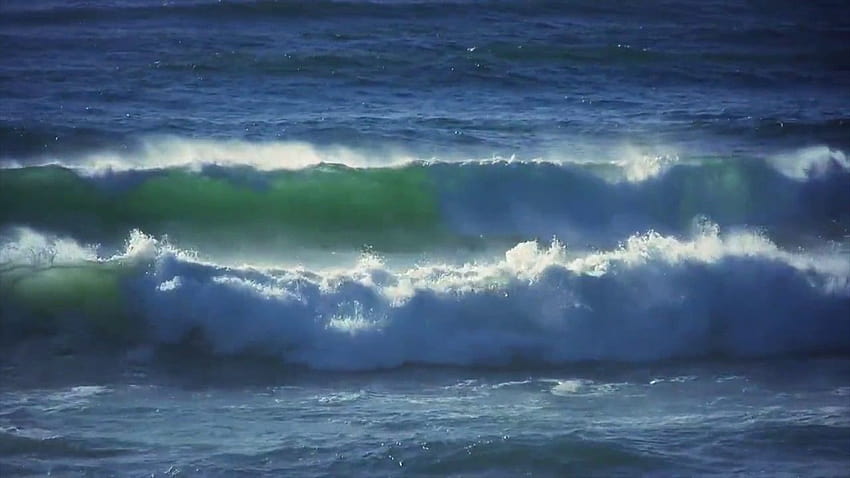 Ocean Waves 動き、大きな海の波が打ち寄せる 高画質の壁紙