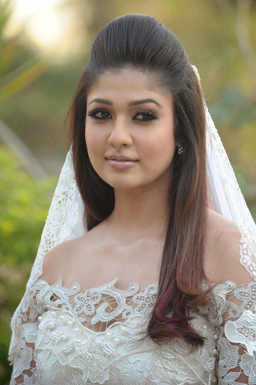 Nayanthara z filmu Raja Rani 1 Tapeta na telefon HD