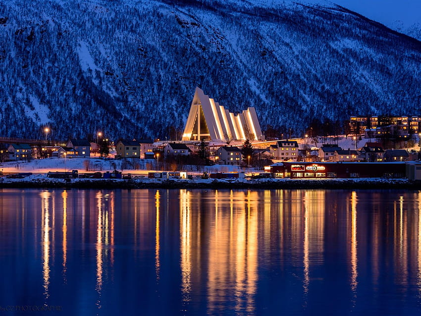 Tromso, Norwegia, musim dingin, kota, laut, gunung, malam, lampu Wallpaper HD