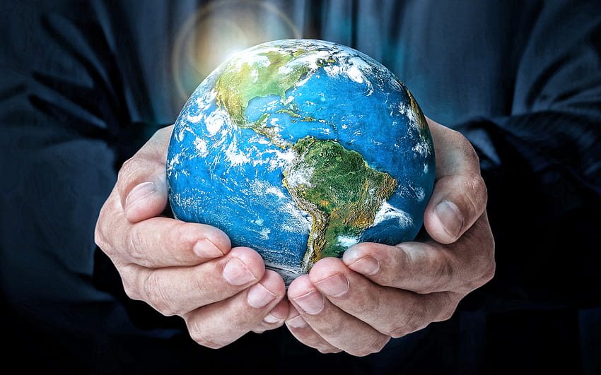 Terra nas mãos, América do Norte no globo, América do Sul no globo, continentes, salvar o planeta, salvar a Terra, meio ambiente, conceitos de ecologia, Terra com resolução 2880x1800. Alto papel de parede HD