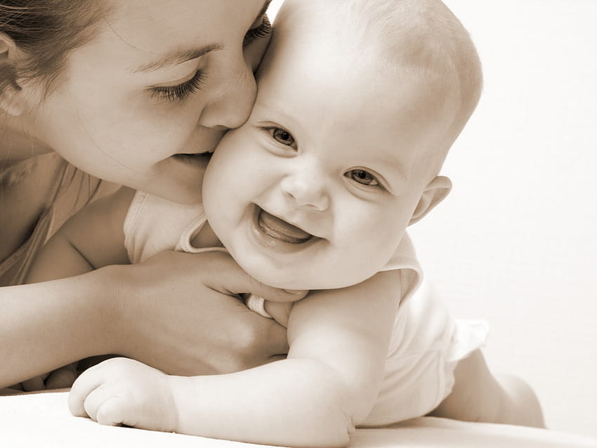 Amma, enfant, expression faciale, bébé, peau, sourire, joue, tout-petit, heureux, interaction, câlin, mère et enfants Fond d'écran HD