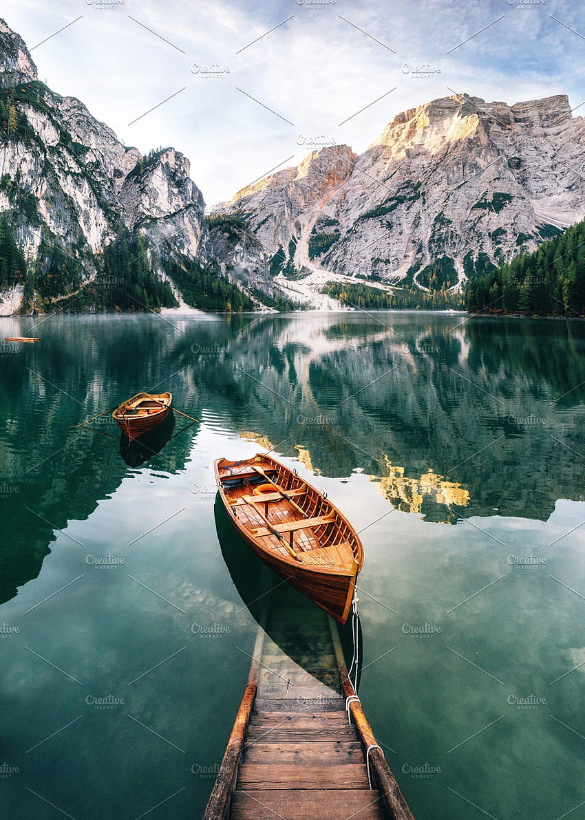 Lago Braies nas Dolomitas, Itália ~ Natureza ~ Mercado Criativo, lago braies dolomitas Papel de parede de celular HD