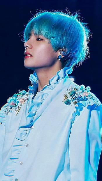 Kim Taehyung Blue Hairstyle Wallpaper Download | MobCup