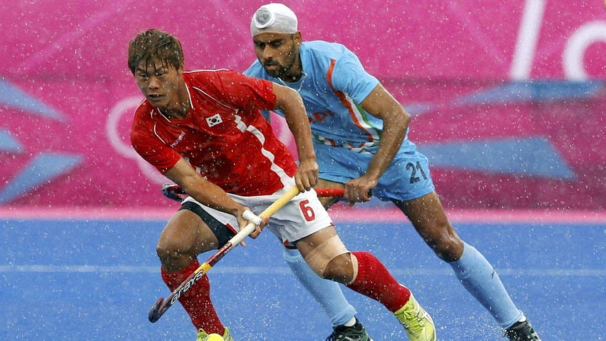 Indian Hockey Player in Olympics again South Korea, field hockey stick heart HD wallpaper