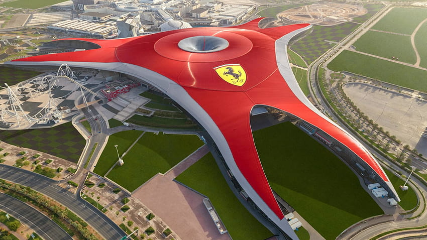 Ferrari World Abu Dhabi und Warner Bros. World Abu Dhabi brechen neue GUINNESS WORLD RECORDS-Titel HD-Hintergrundbild