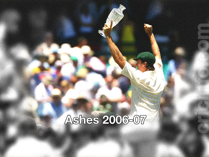 Glenn McGrath with the Ashes Trophy HD wallpaper