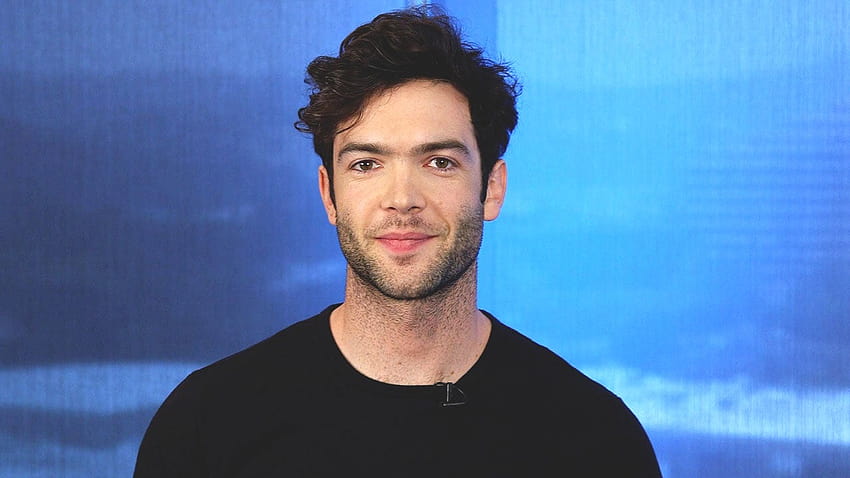 EXCLUSIVE: Gregory Peck's Grandson Ethan Peck Wants to Forge His Own Path in Hollywood, Hopes to Play Batman HD wallpaper
